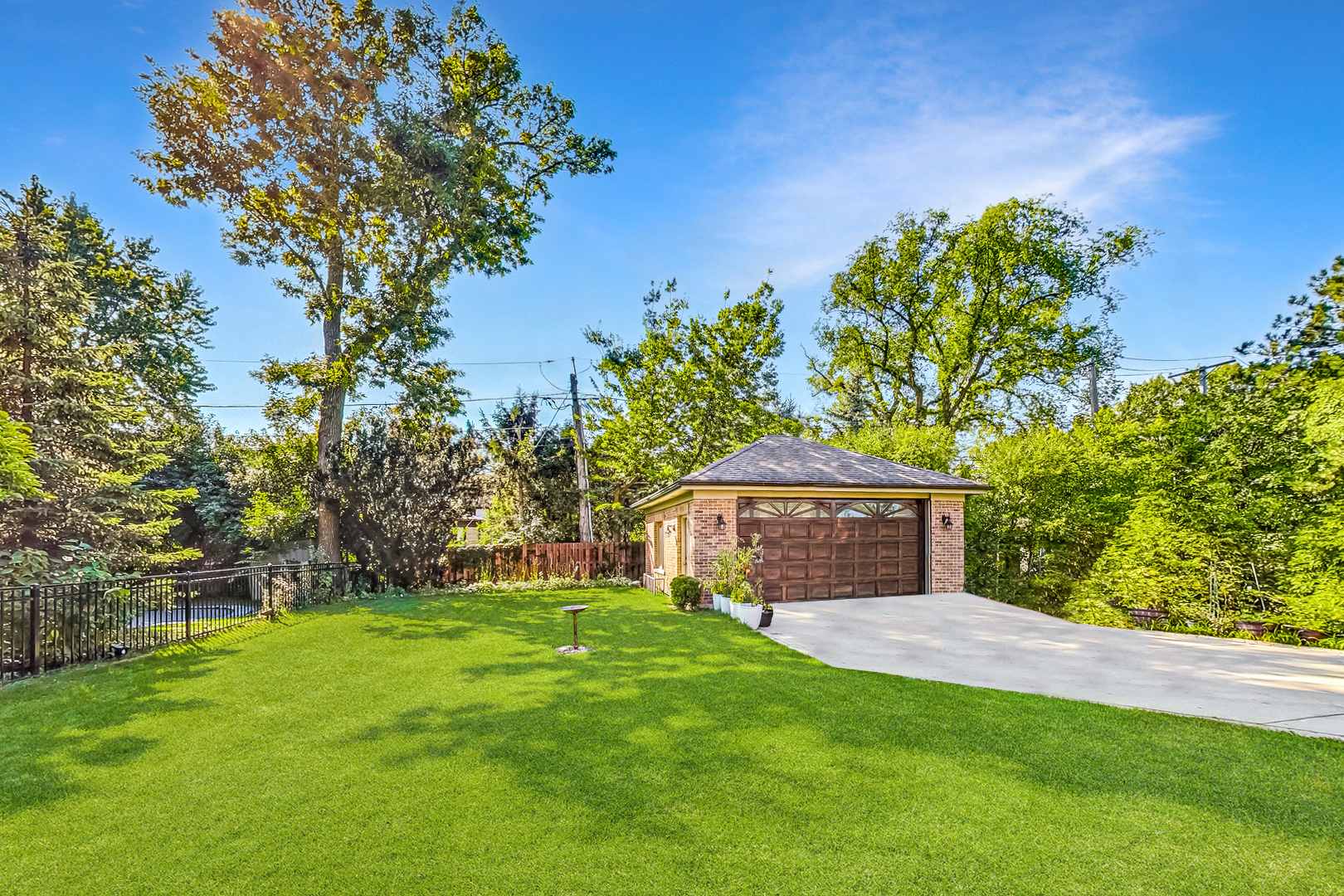 516 N Prospect Avenue, Park Ridge, IL 60068