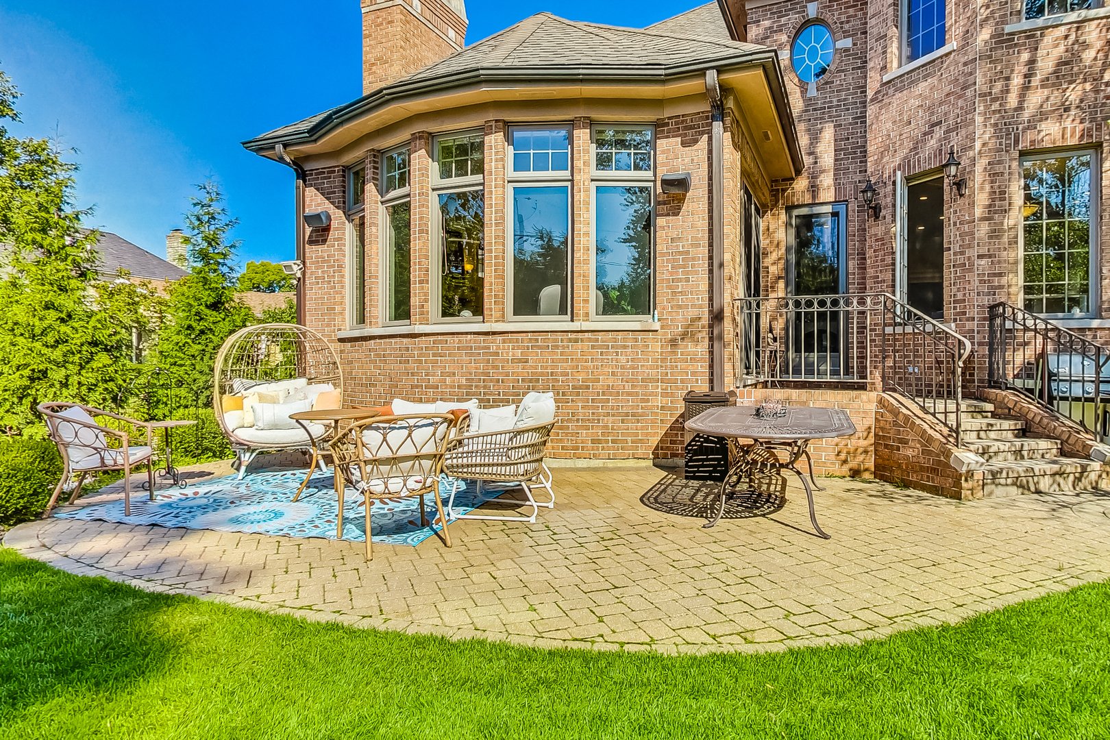 516 N Prospect Avenue, Park Ridge, IL 60068