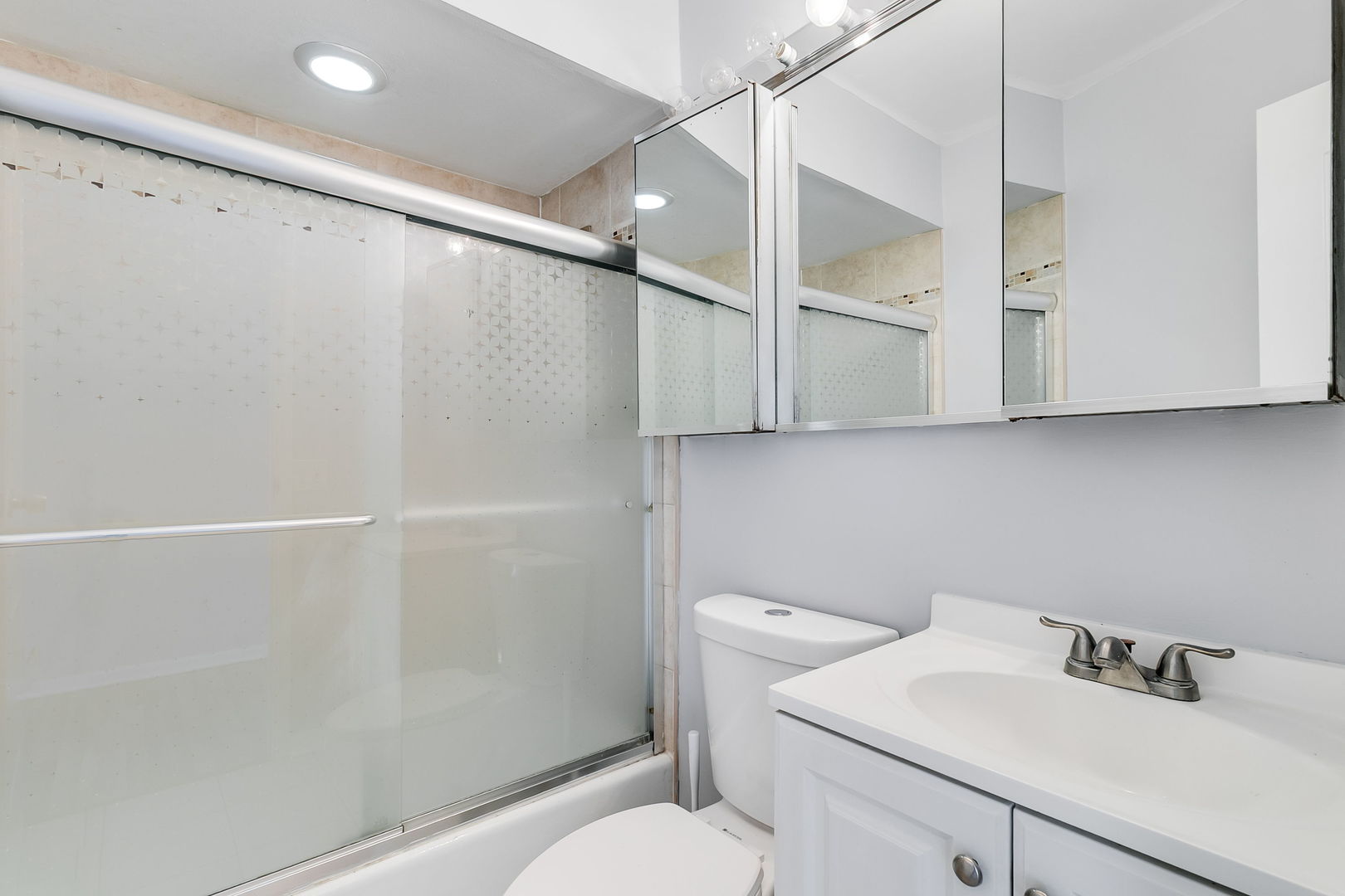 1227 S Harlem Avenue #510, Berwyn, IL 60402