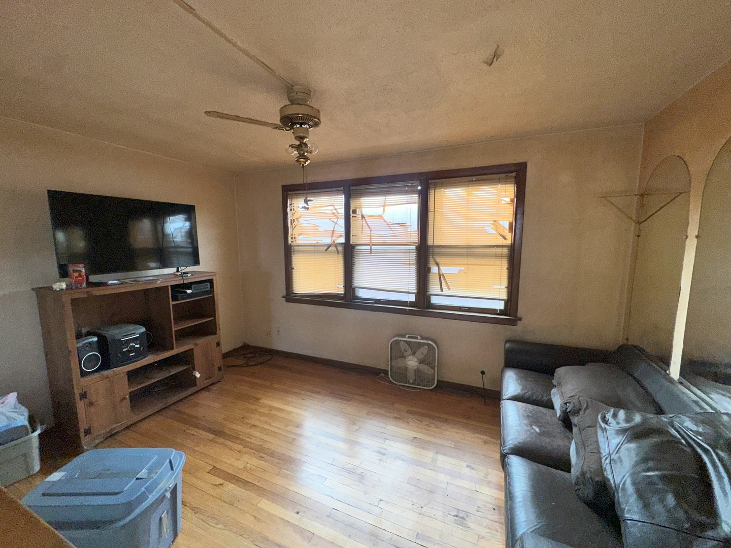 3736 W 61st Place, Chicago, IL 60629