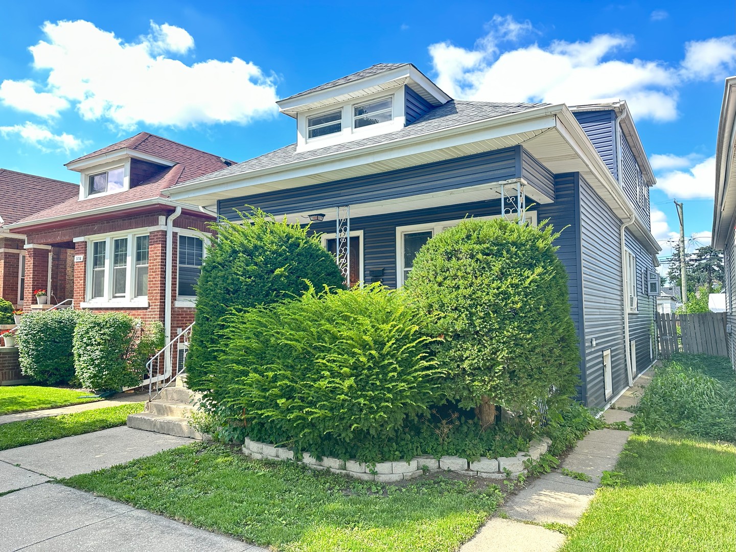 3736 W 61st Place, Chicago, IL 60629