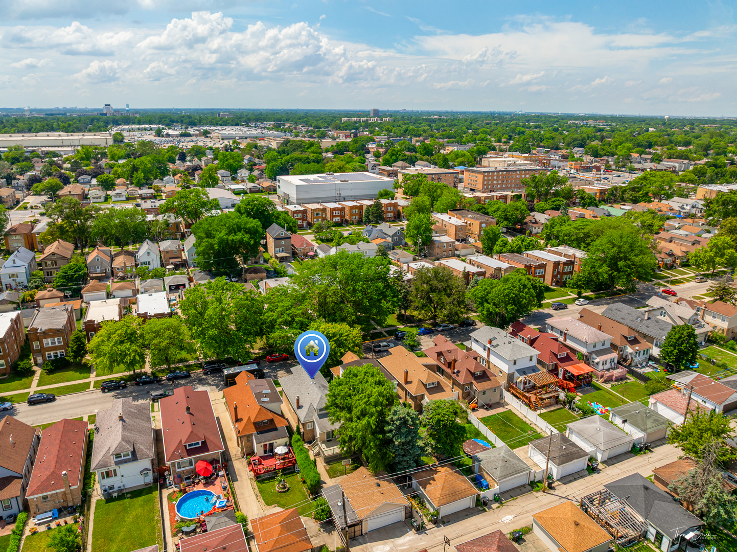 1329 Wisconsin Avenue, Berwyn, IL 60402