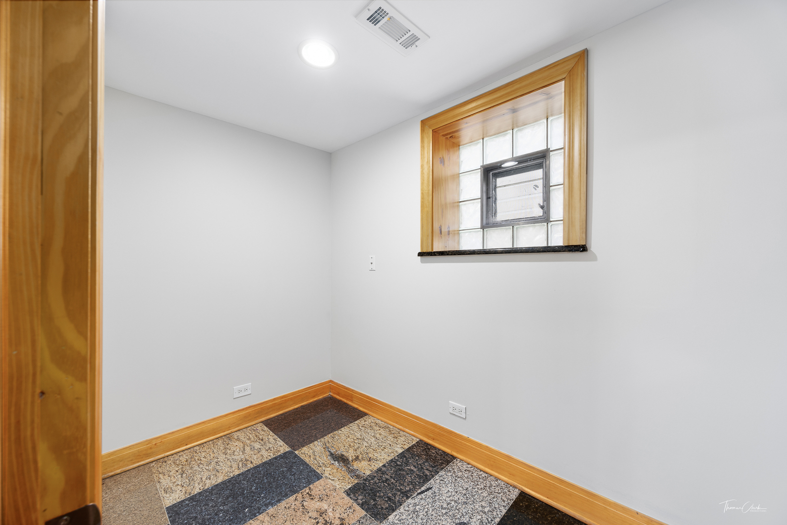 1329 Wisconsin Avenue, Berwyn, IL 60402