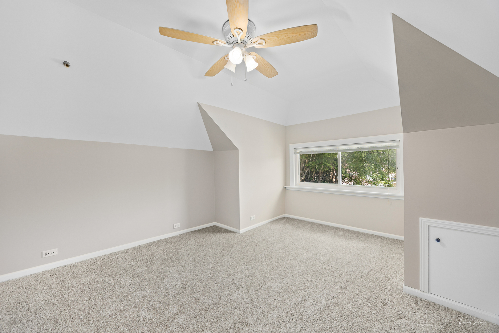 1329 Wisconsin Avenue, Berwyn, IL 60402