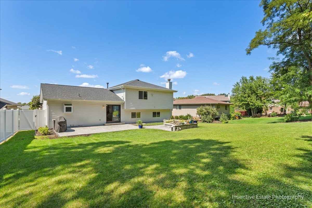 506 Navajo Drive, New Lenox, IL 60451