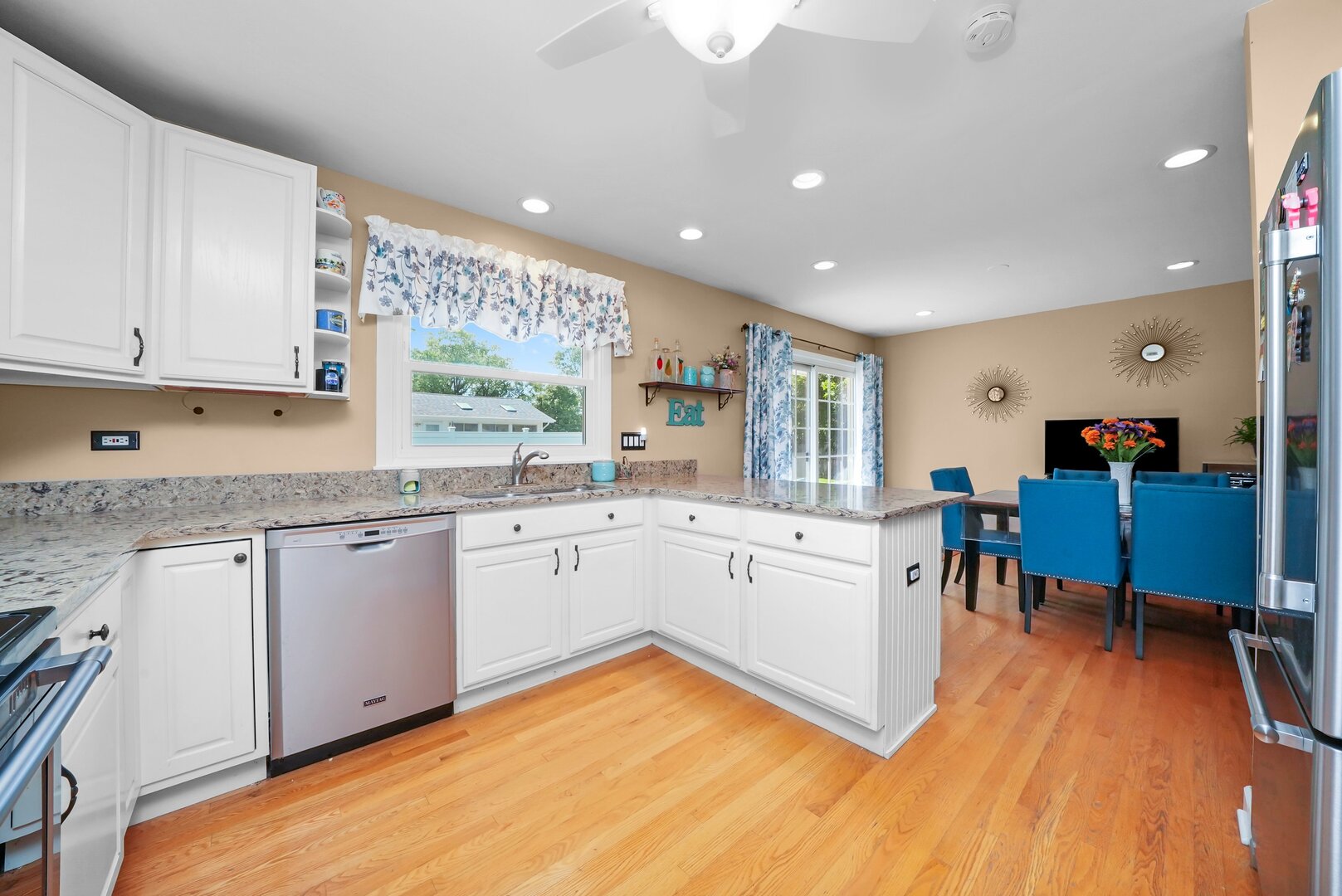 1163 E Plate Drive, Palatine, IL 60074