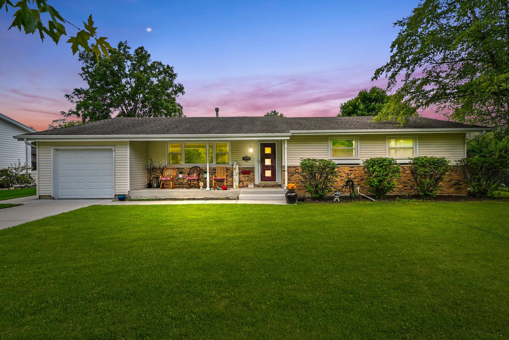 1163 E Plate Drive, Palatine, IL 60074