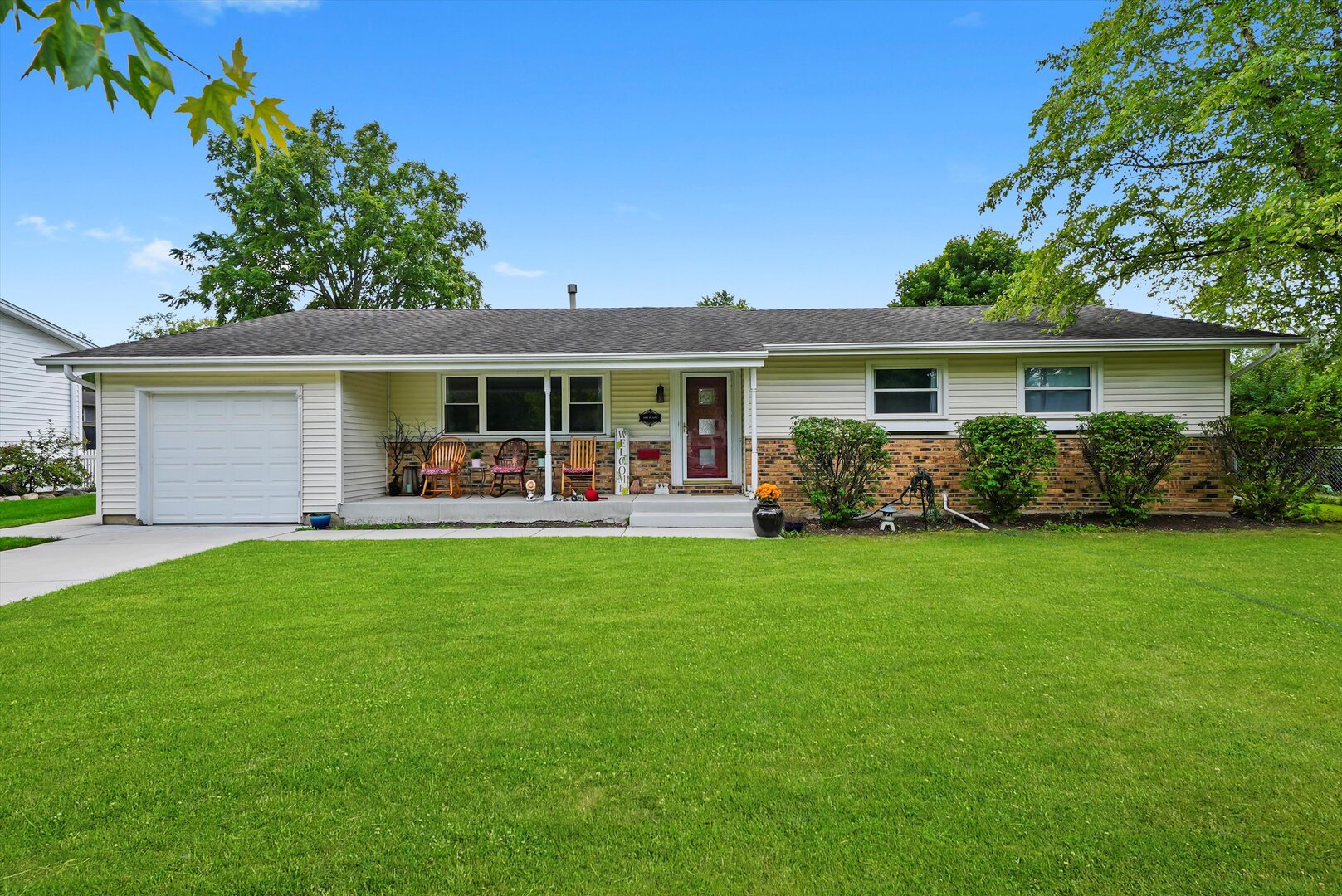 1163 E Plate Drive, Palatine, IL 60074