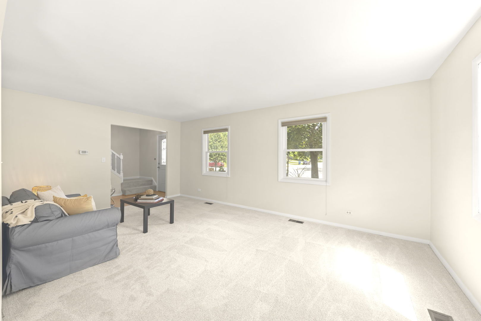100 Ellington Drive, Schaumburg, IL 60194