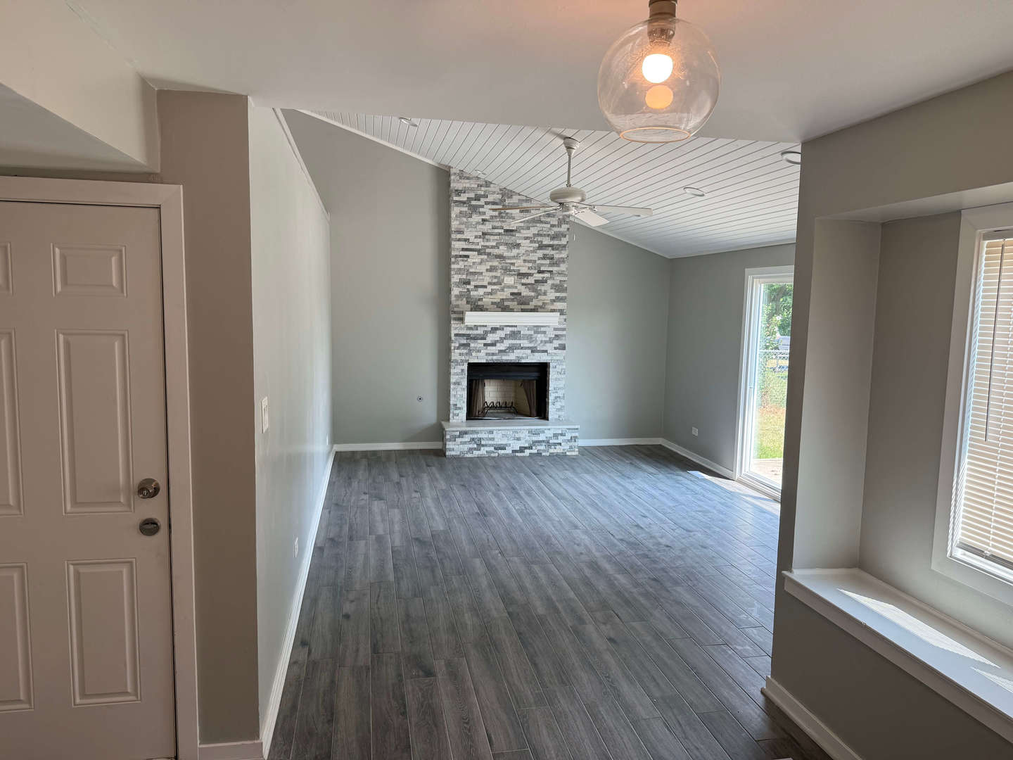 5712 Woodgate Drive, Matteson, IL 60443