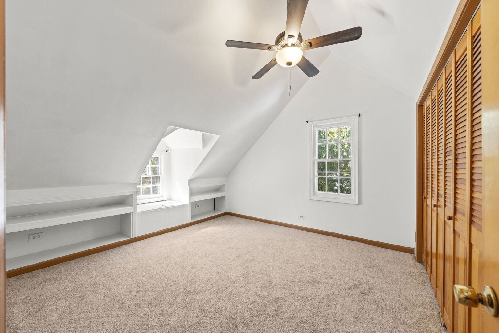 306 W Sunset Avenue, Lombard, IL 60148