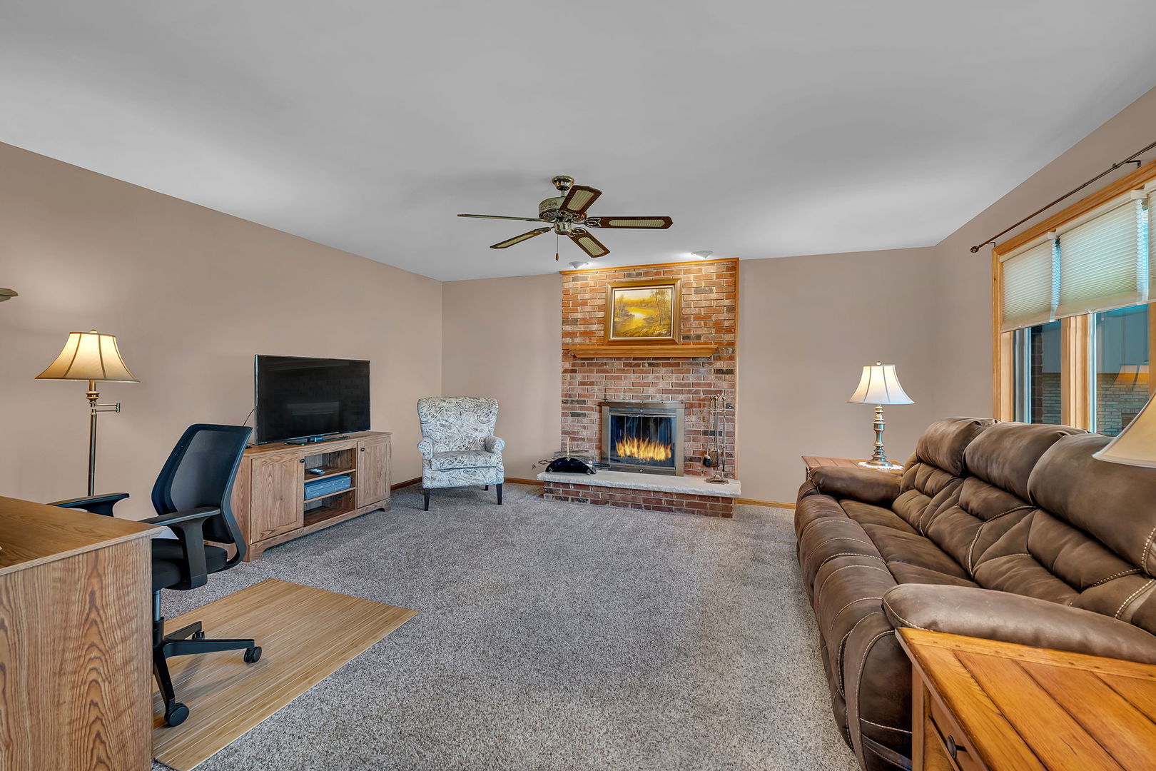 390 Kromray Road, Lemont, IL 60439