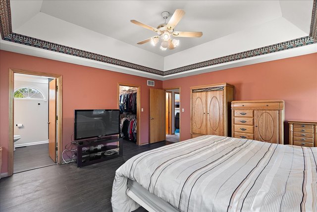 16609 W Saddlewood Drive, Lockport, IL 60441