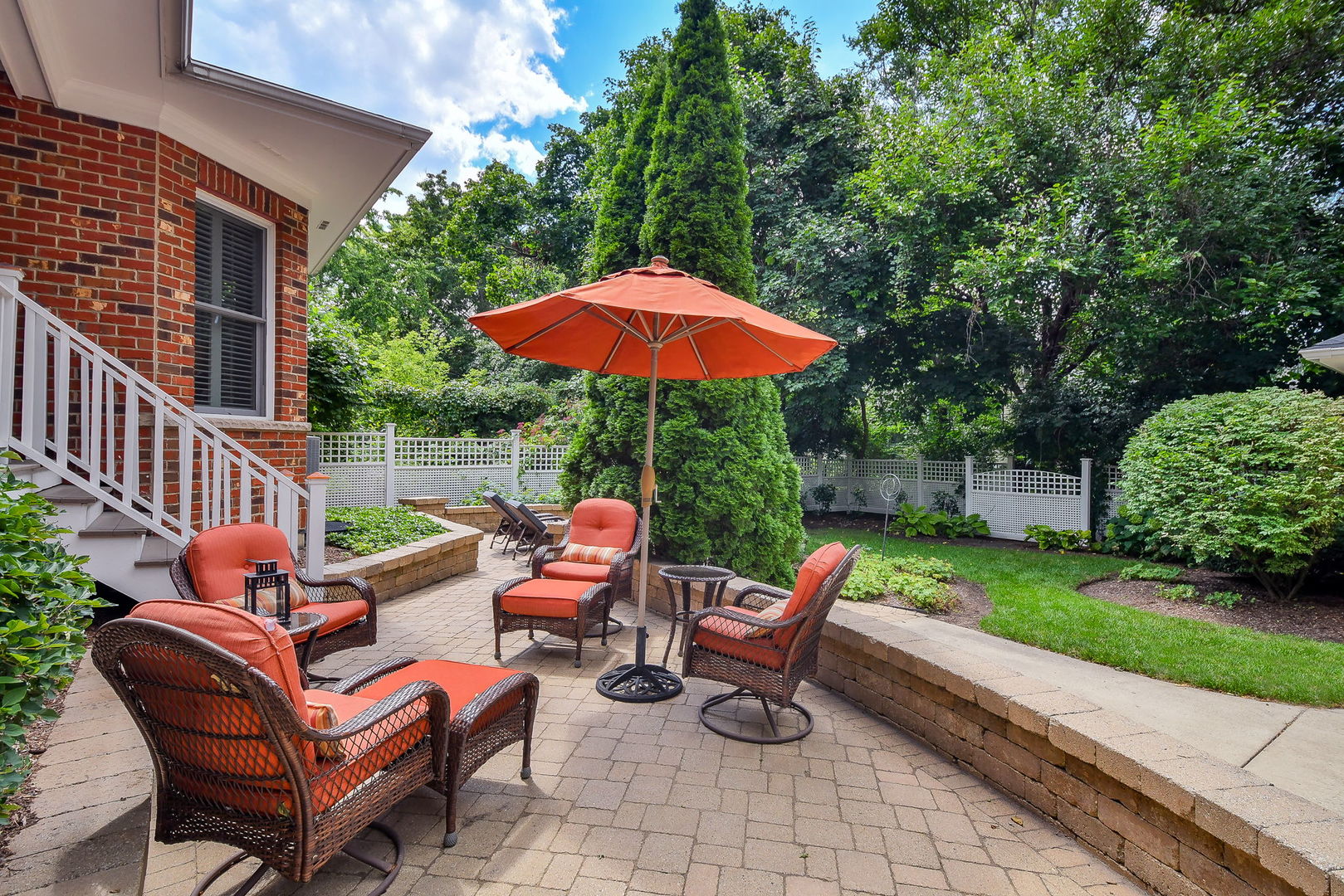 360 N Main Street, Glen Ellyn, IL 60137