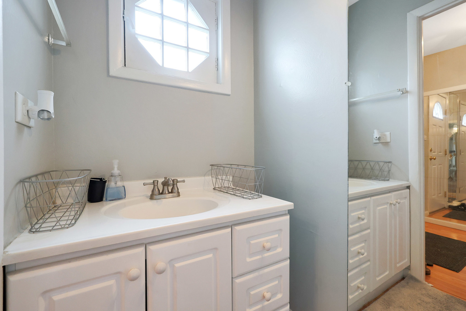 8440 Linder Court, Skokie, IL 60077