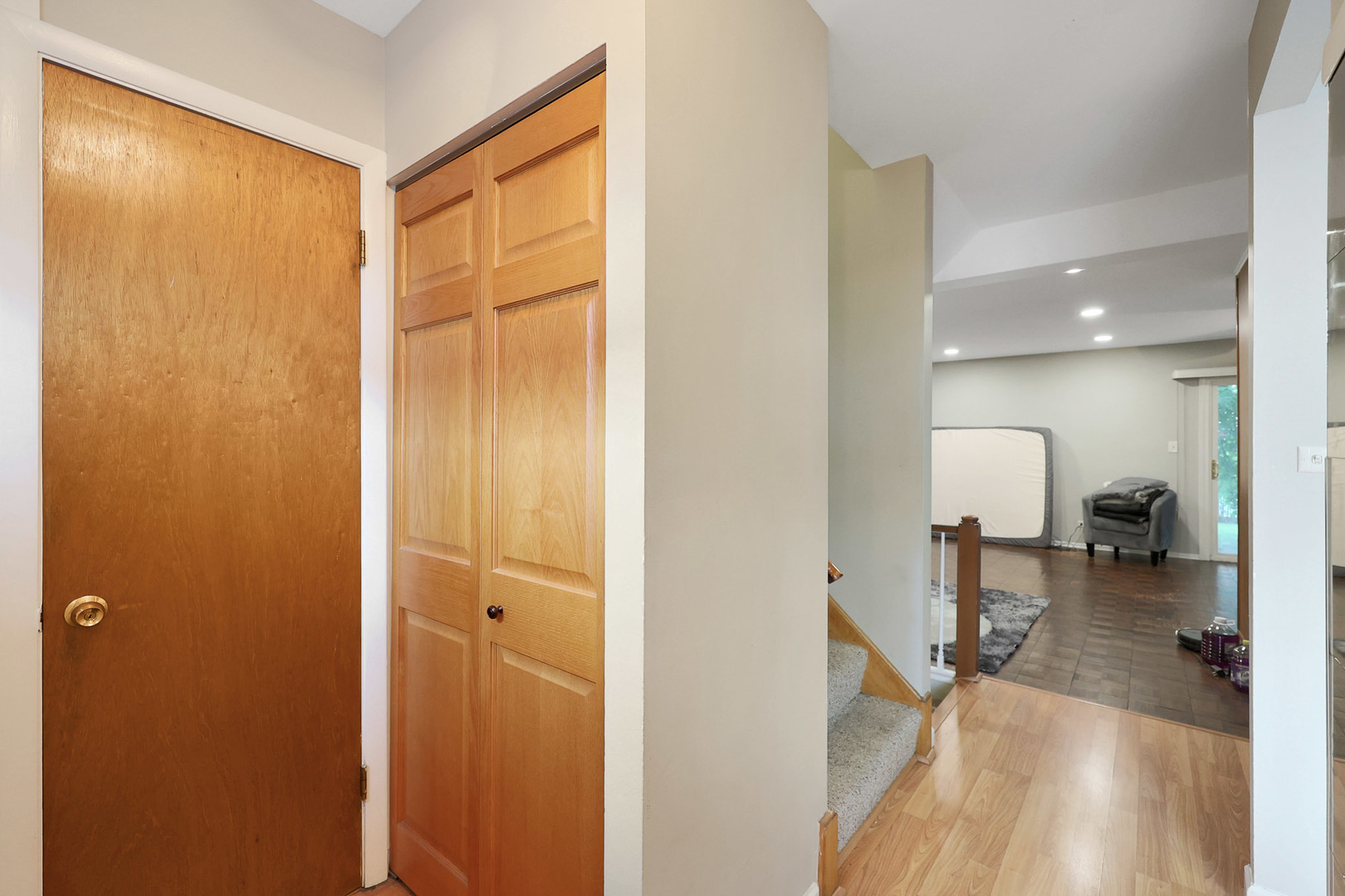 8440 Linder Court, Skokie, IL 60077