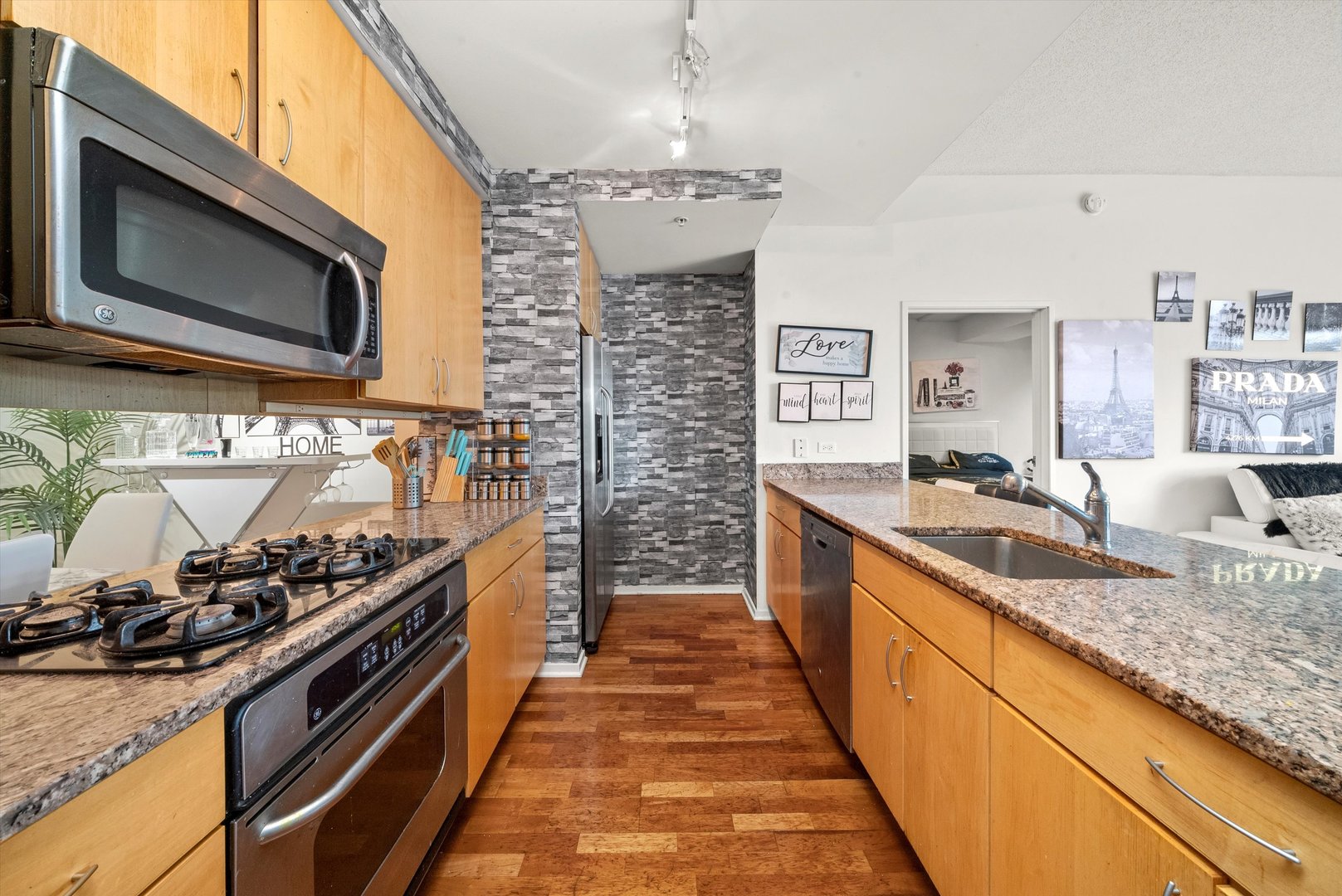 9725 Woods Drive #309, Skokie, IL 60077