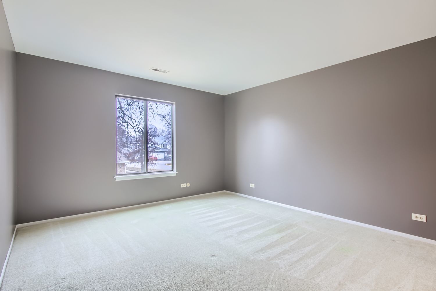 372 Springlake Lane #C, Aurora, IL 60504