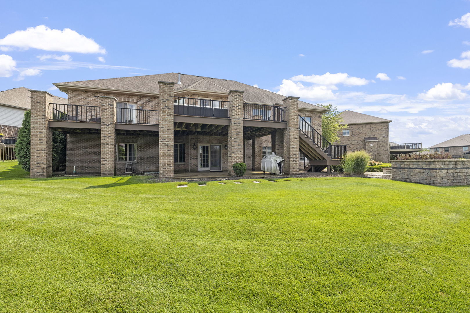21606 Skyway Drive, Mokena, IL 60448