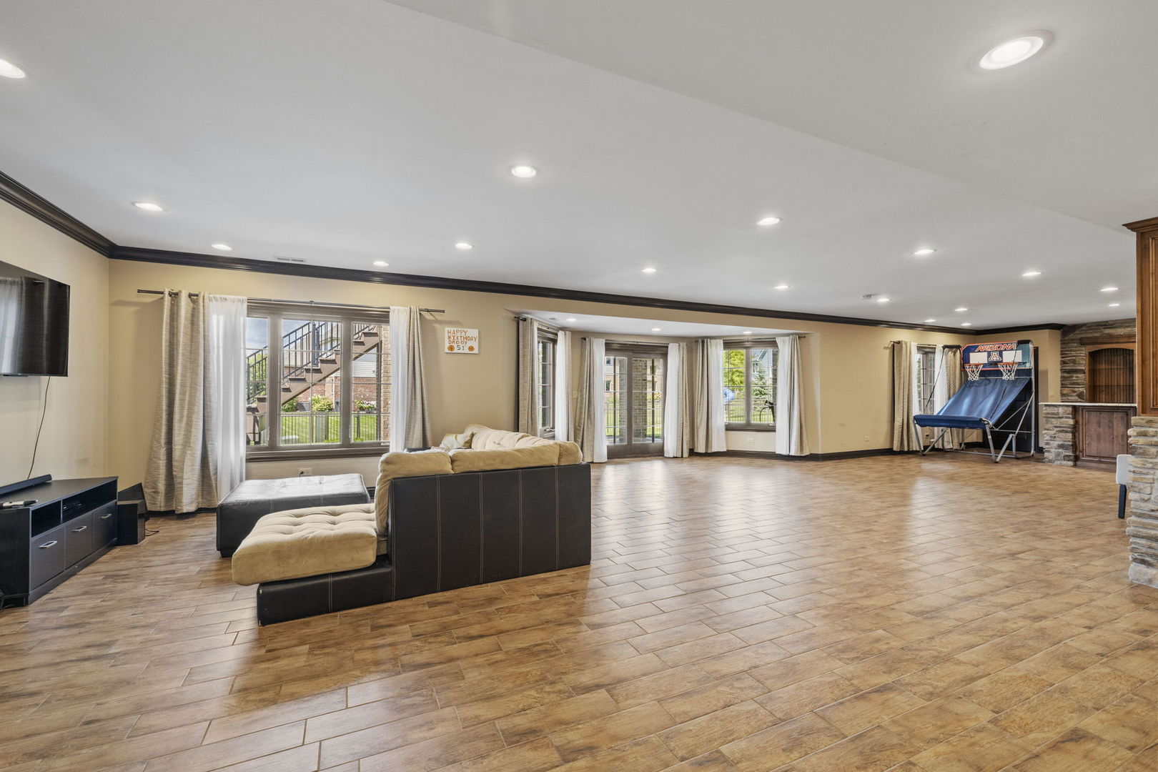 21606 Skyway Drive, Mokena, IL 60448