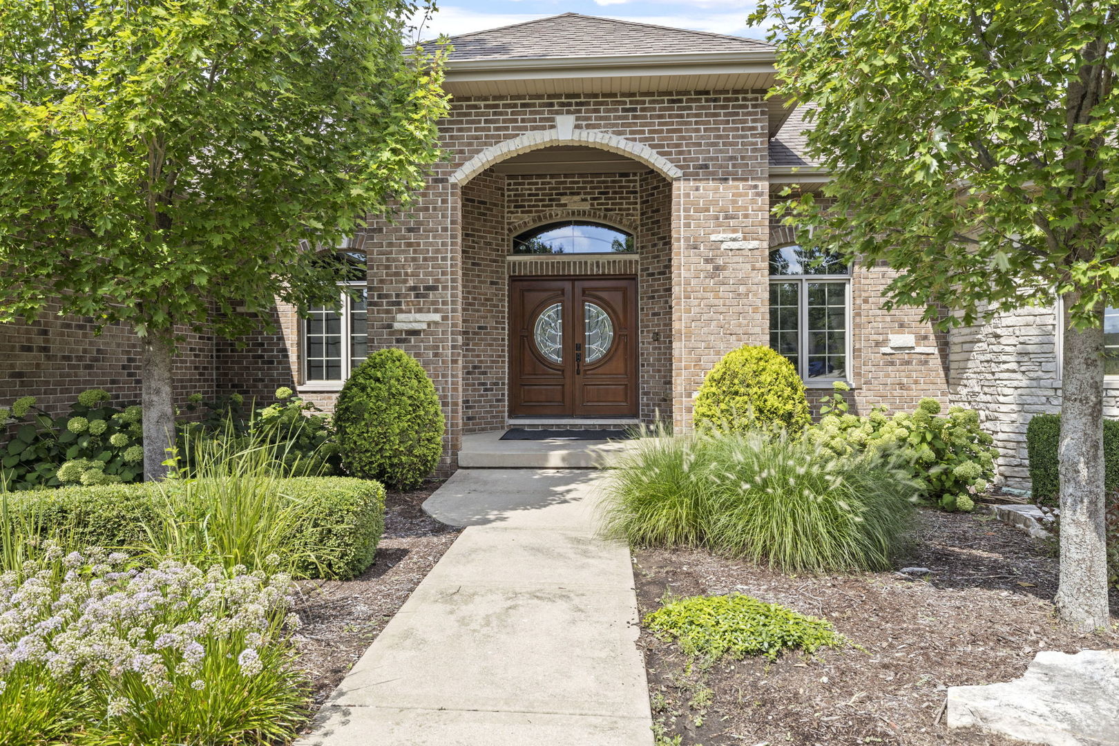 21606 Skyway Drive, Mokena, IL 60448