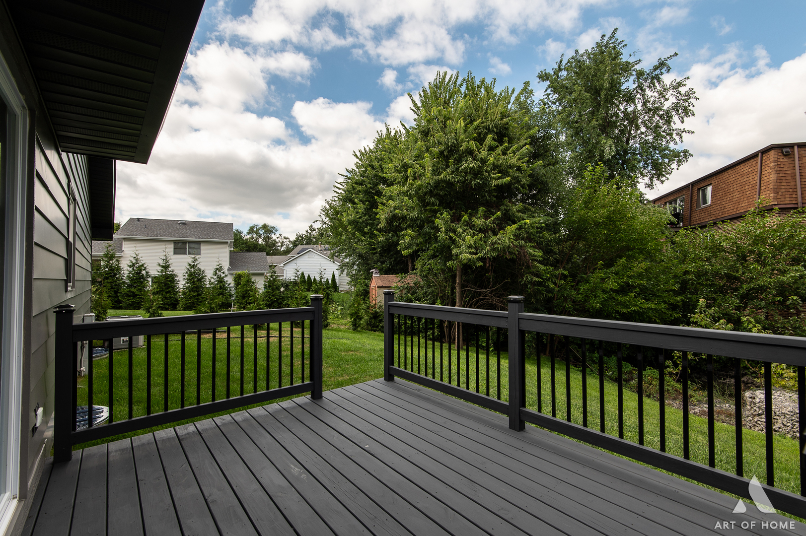 304 Fernwood Court, Westmont, IL 60559