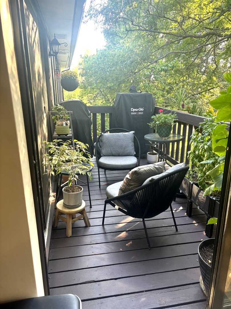 9061 Somerset Court #16, Orland Park, IL 60462