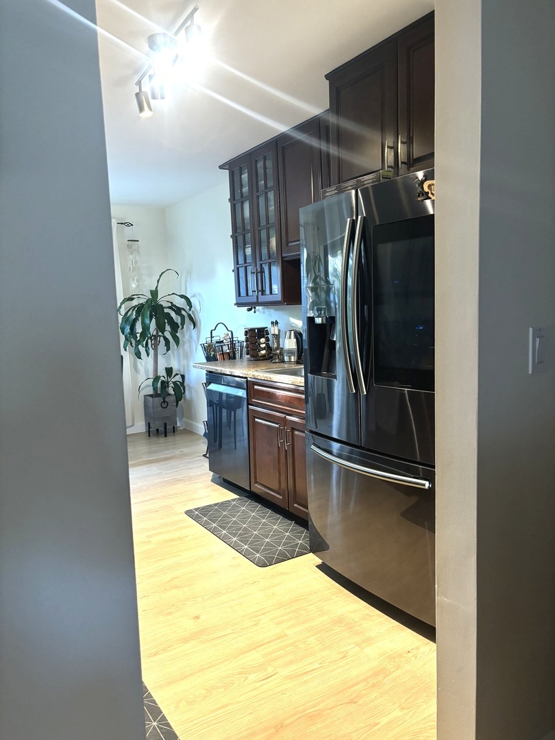 9061 Somerset Court #16, Orland Park, IL 60462