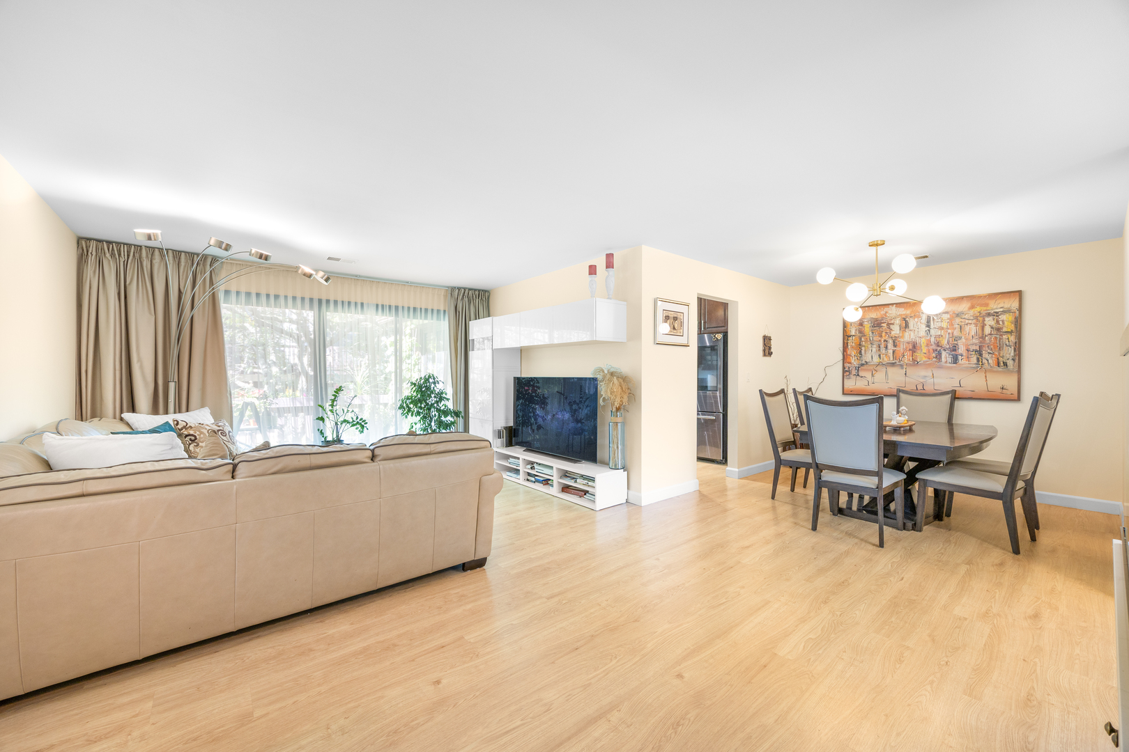 9061 Somerset Court #16, Orland Park, IL 60462