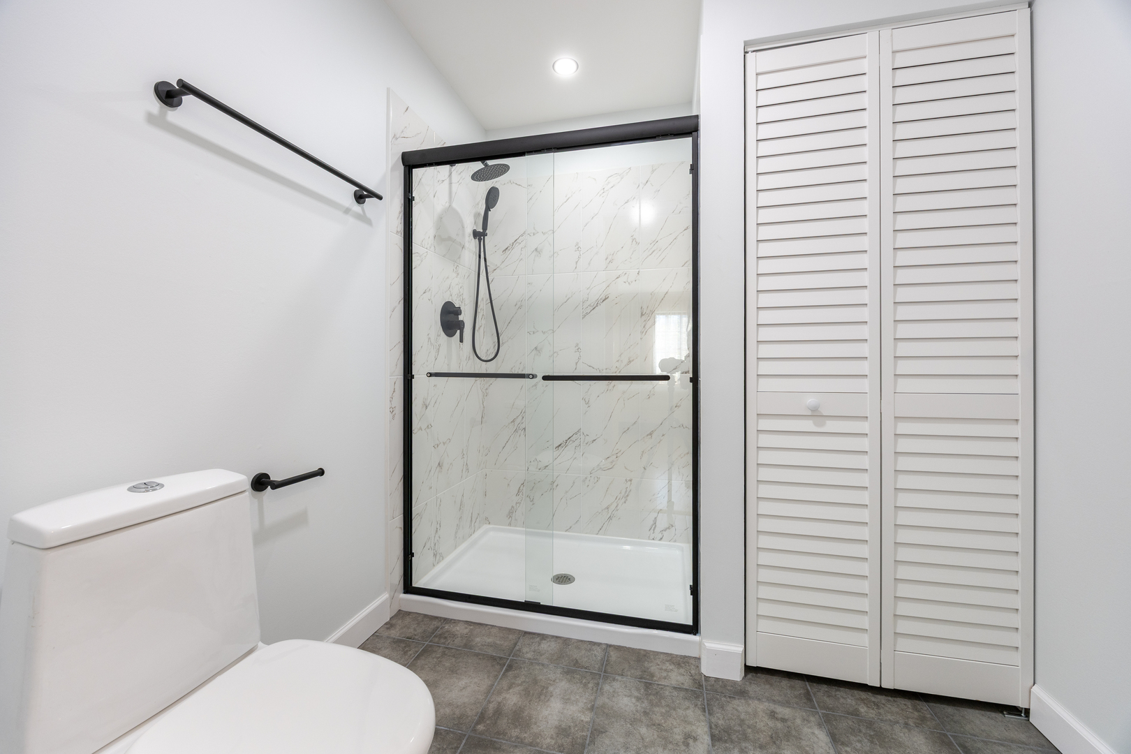 9061 Somerset Court #16, Orland Park, IL 60462