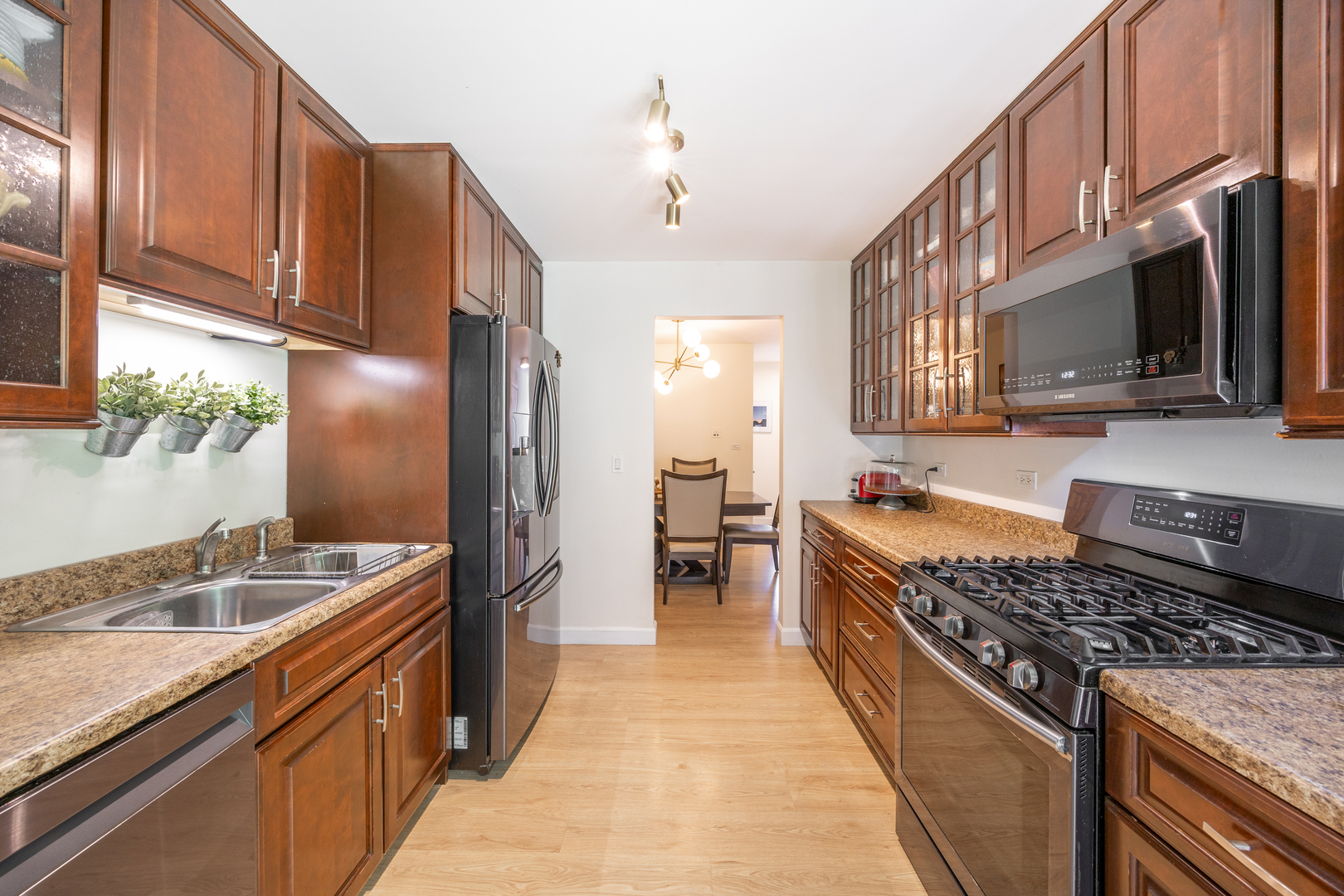 9061 Somerset Court #16, Orland Park, IL 60462