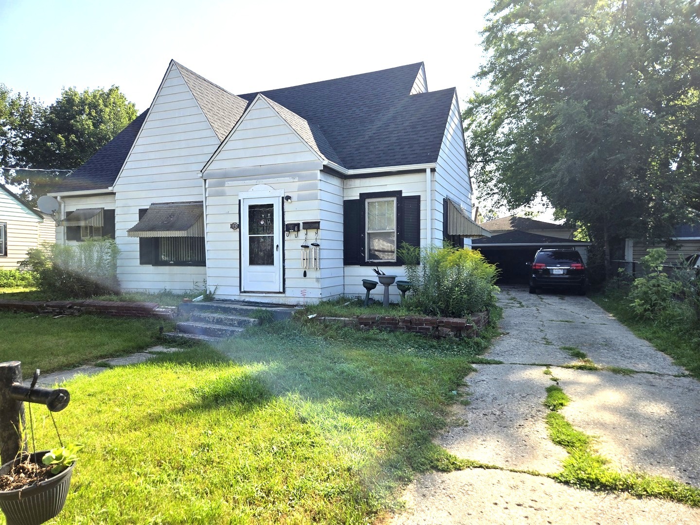 1117 Judge Avenue, Waukegan, IL 60085