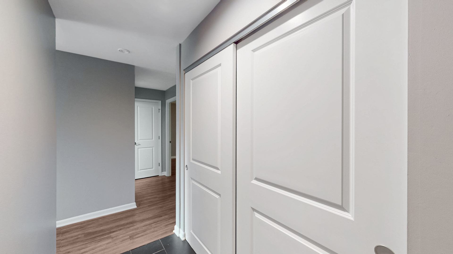 6017 Forest View Road #1D, Lisle, IL 60532