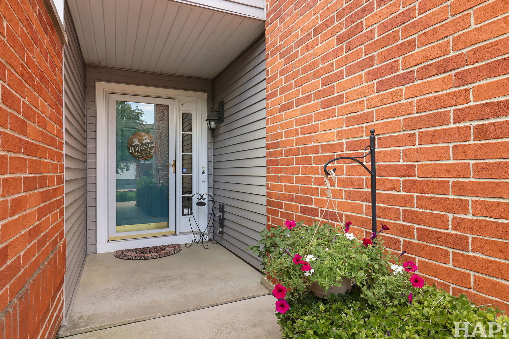 1535 W Ethans Glen Drive, Palatine, IL 60067