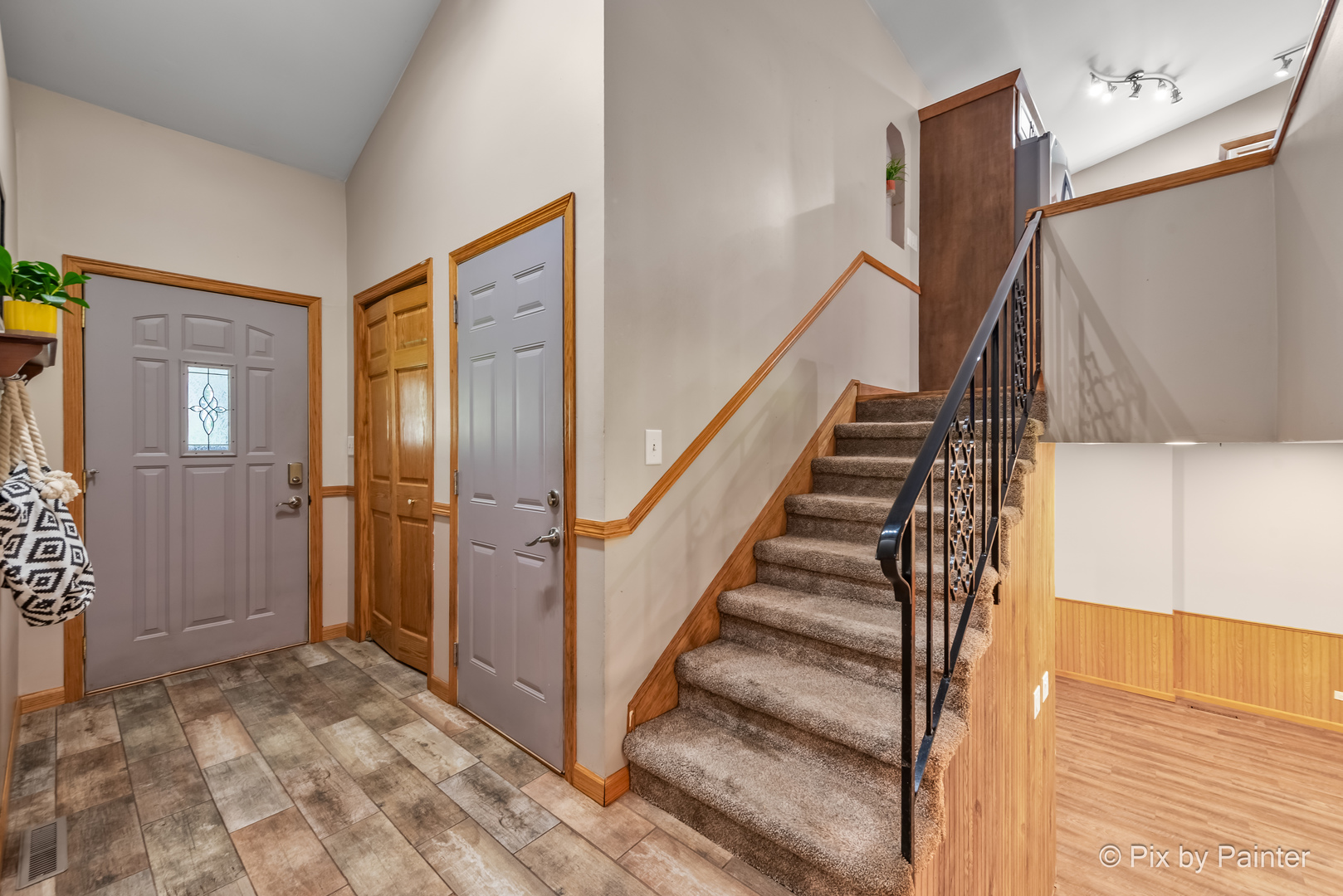 4515 Elmleaf Drive, McHenry, IL 60051
