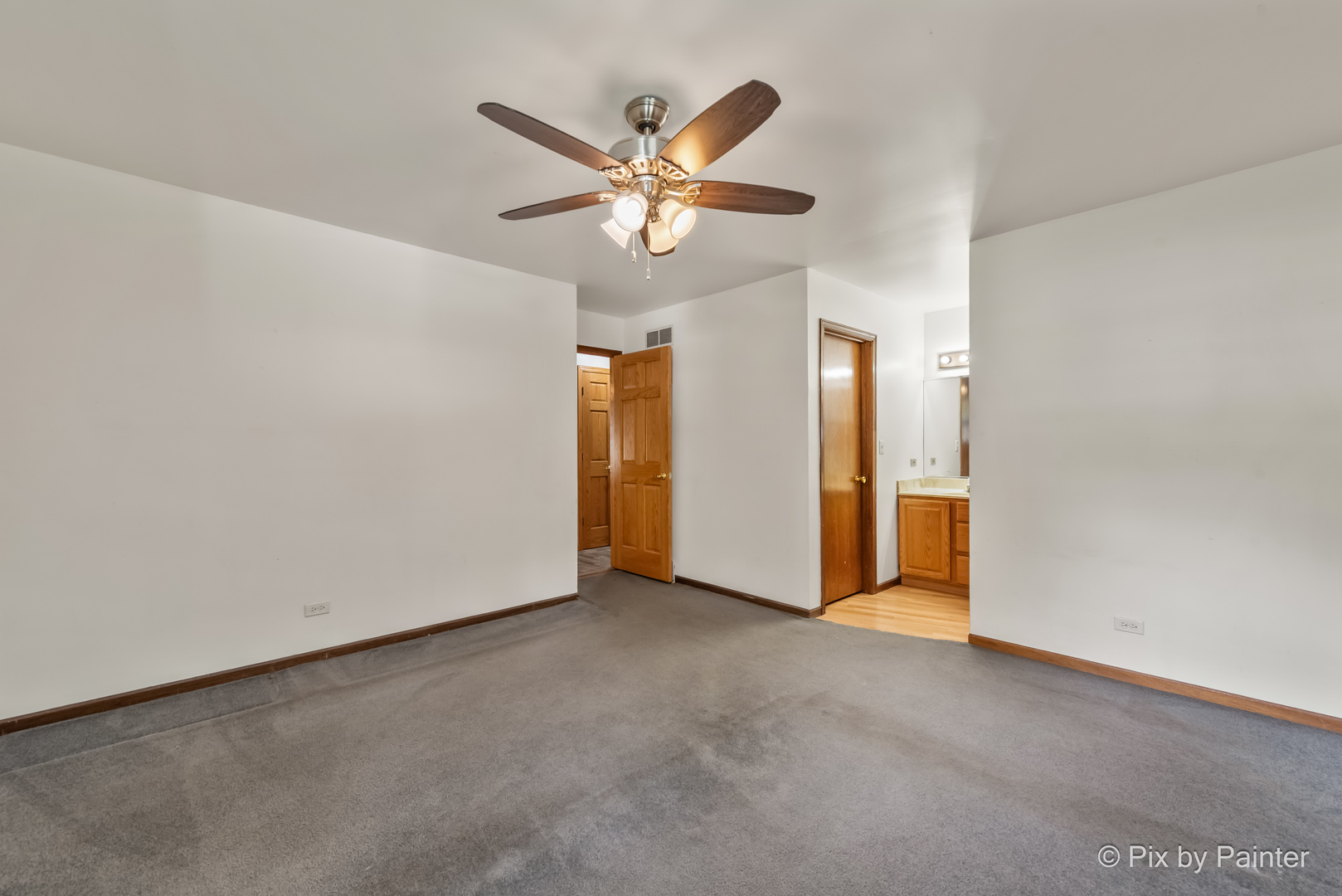 4515 Elmleaf Drive, McHenry, IL 60051