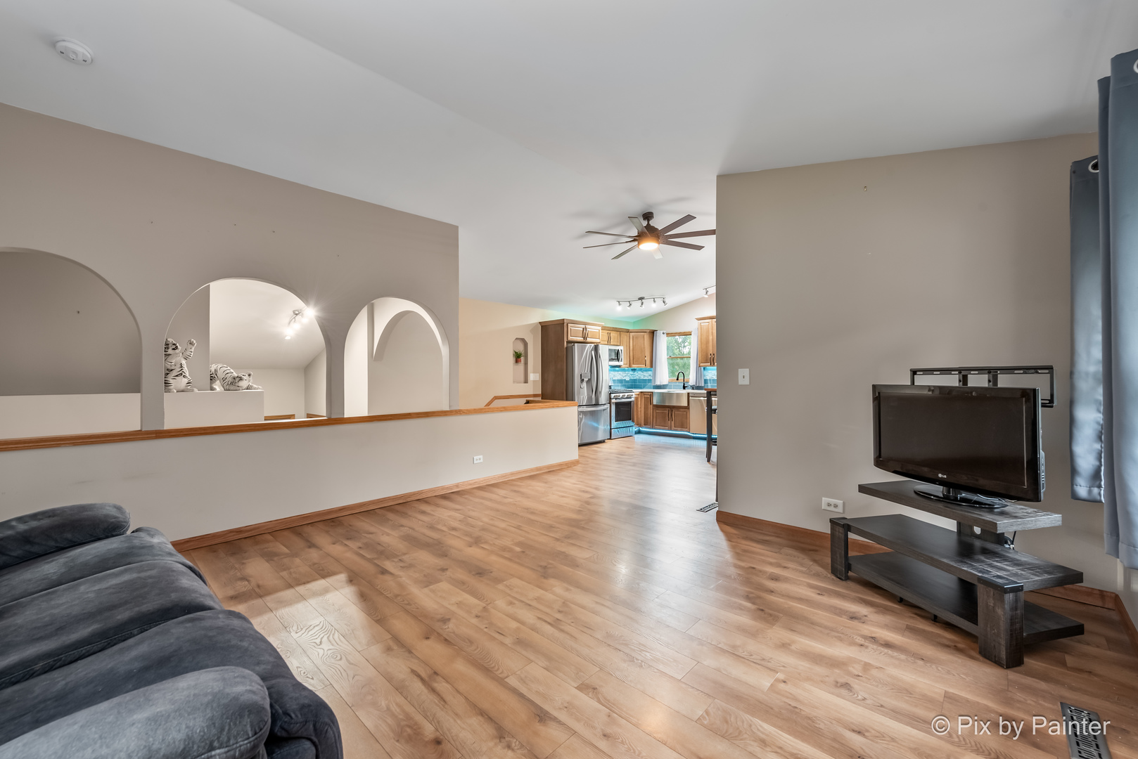 4515 Elmleaf Drive, McHenry, IL 60051