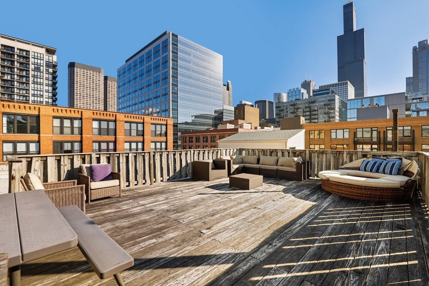 701 W Jackson Boulevard #302B, Chicago, IL 60661