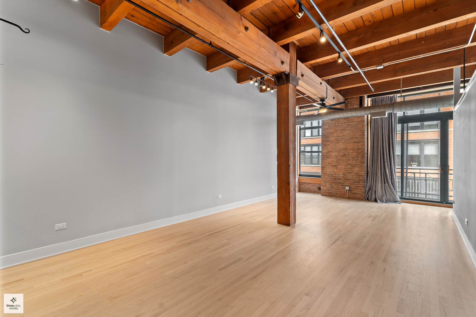 701 W Jackson Boulevard #302B, Chicago, IL 60661
