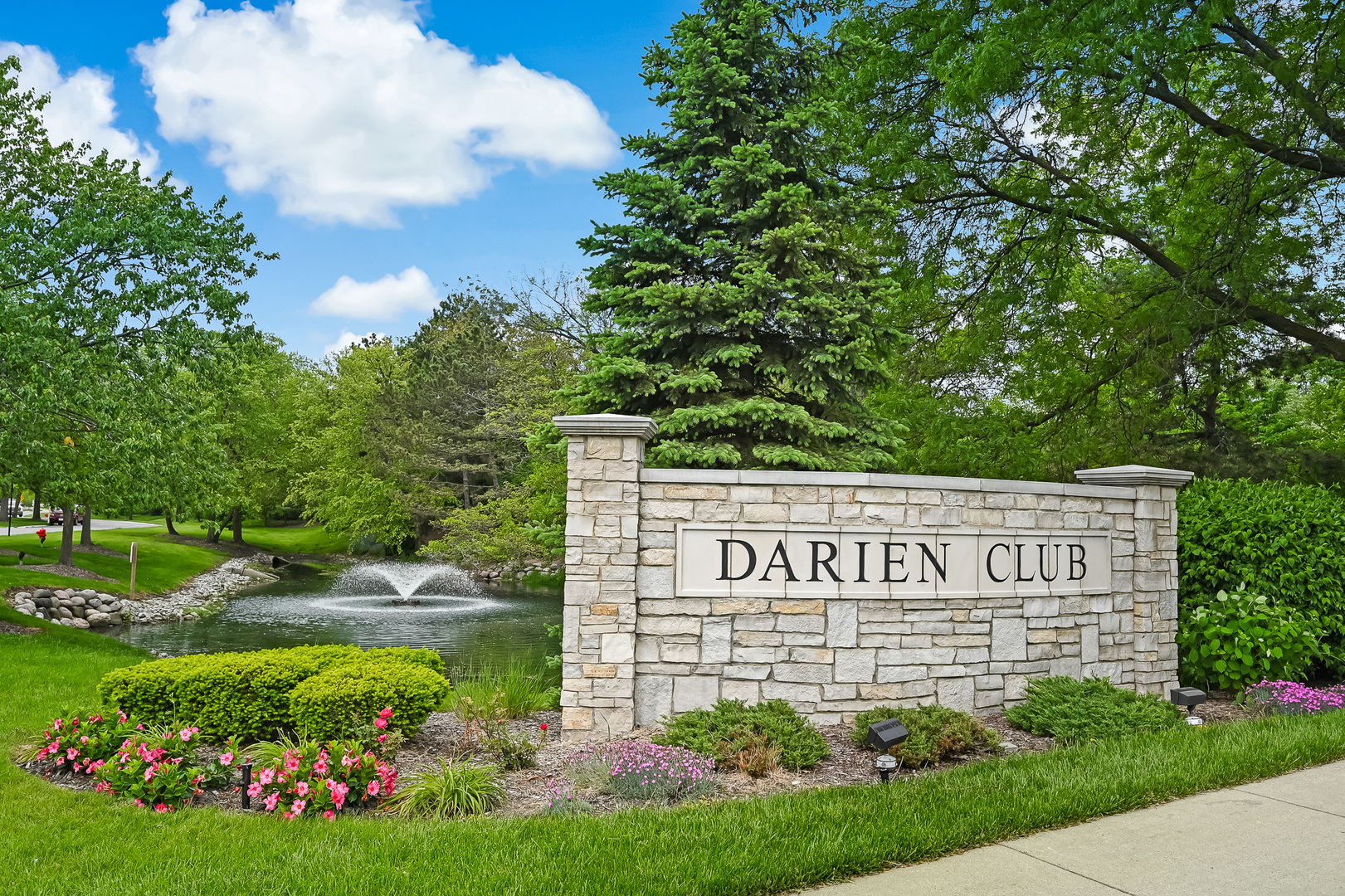 1809 Kelly Court, Darien, IL 60561