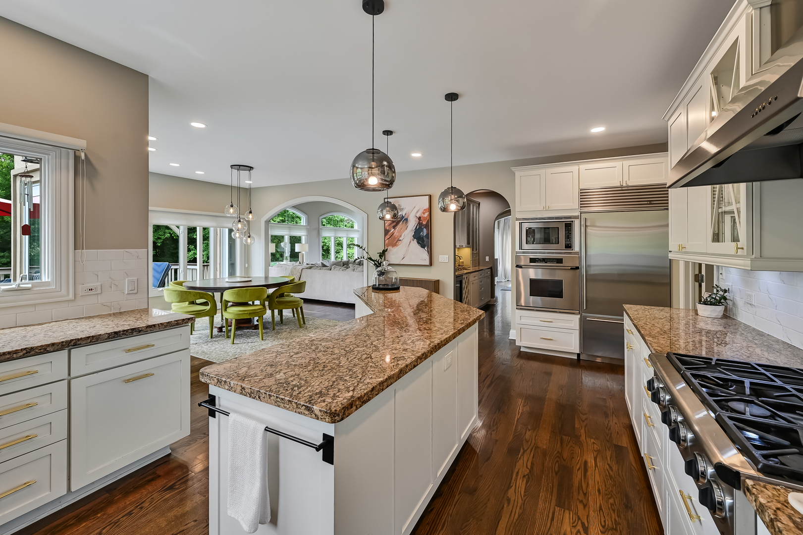 1809 Kelly Court, Darien, IL 60561