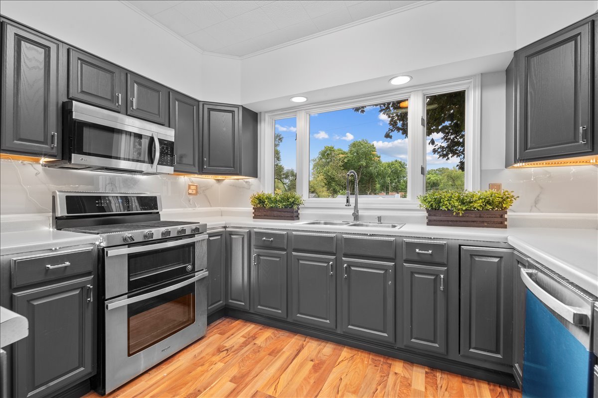 21974 W Engle Drive, Lake Villa, IL 60046