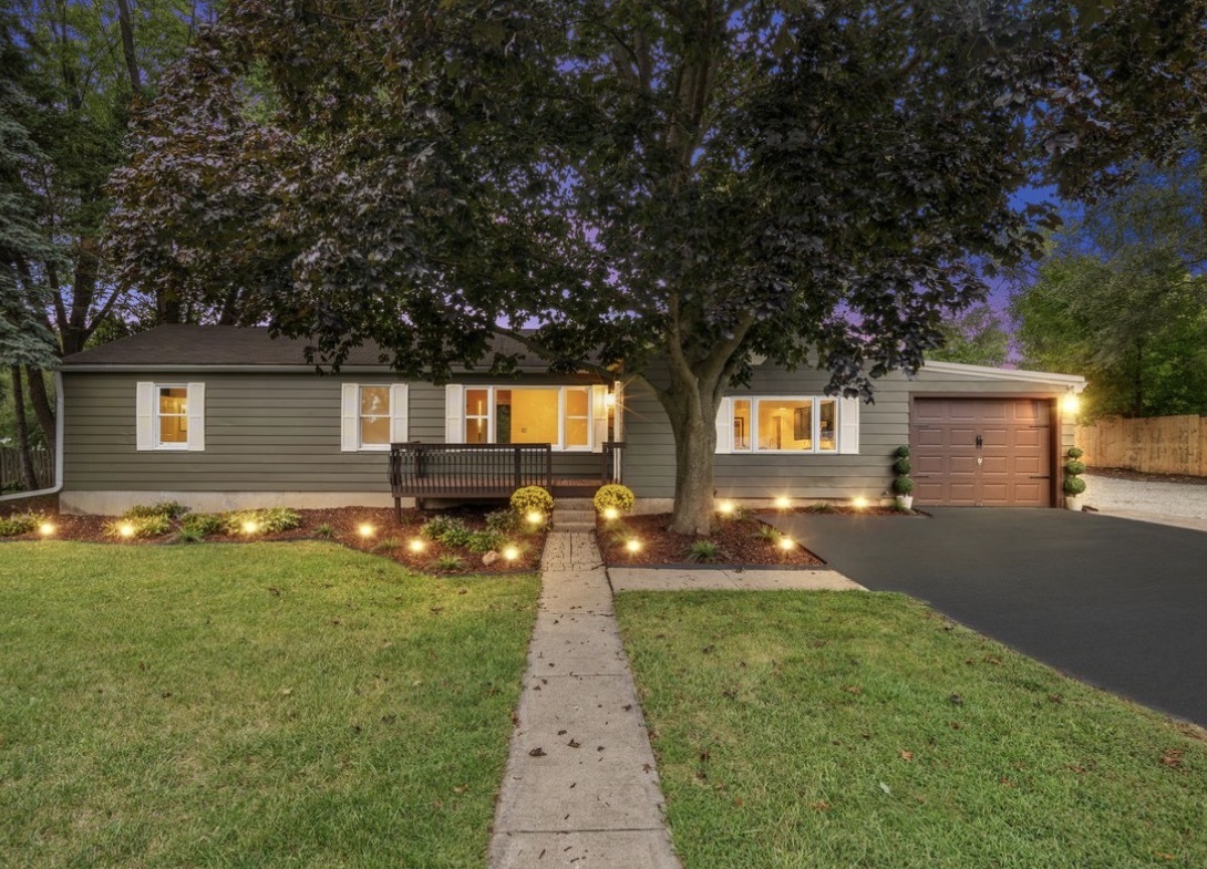 21974 W Engle Drive, Lake Villa, IL 60046