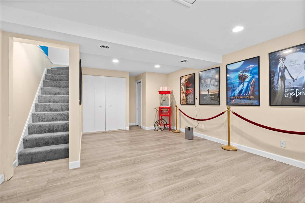 21974 W Engle Drive, Lake Villa, IL 60046
