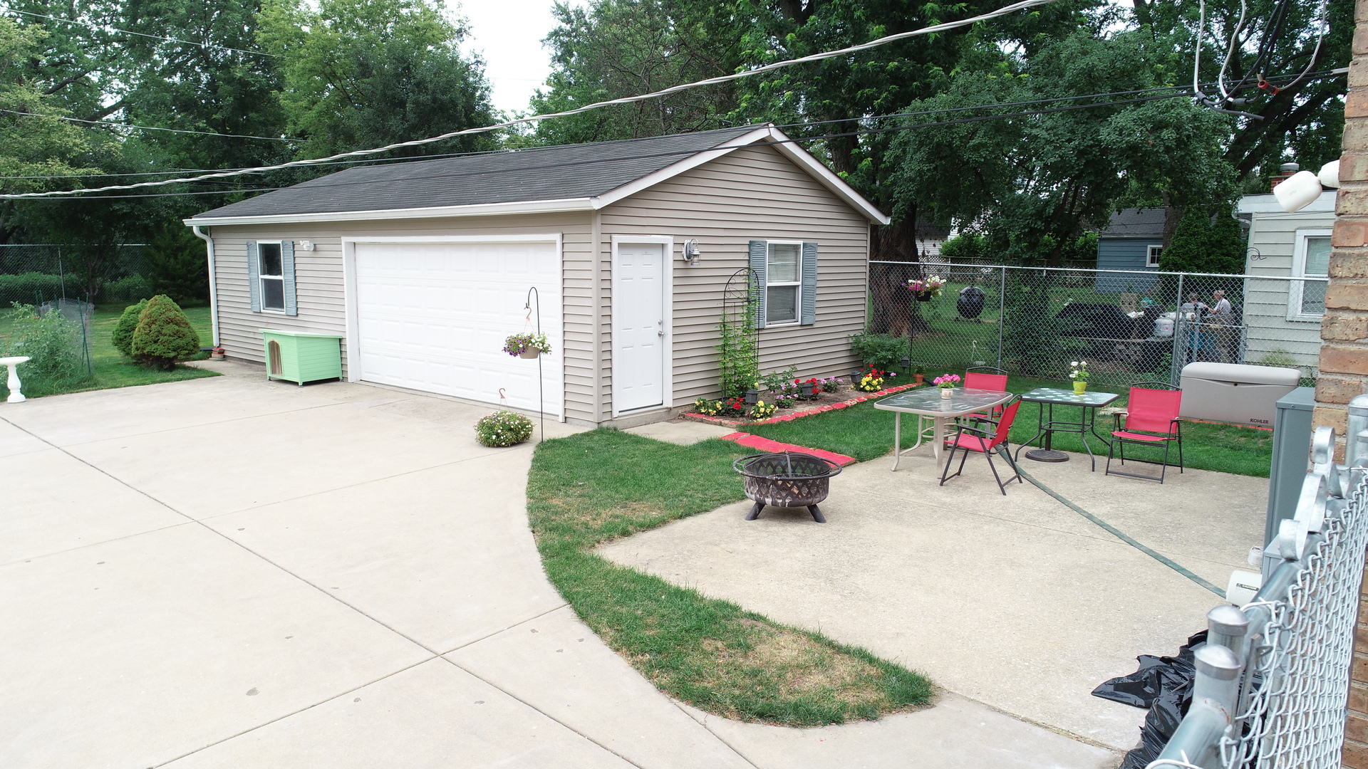4225 HIGHLAND Avenue, Downers Grove, IL 60515