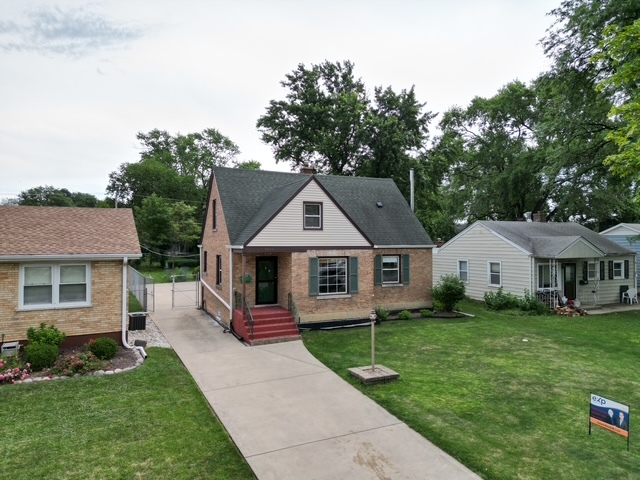 4225 HIGHLAND Avenue, Downers Grove, IL 60515