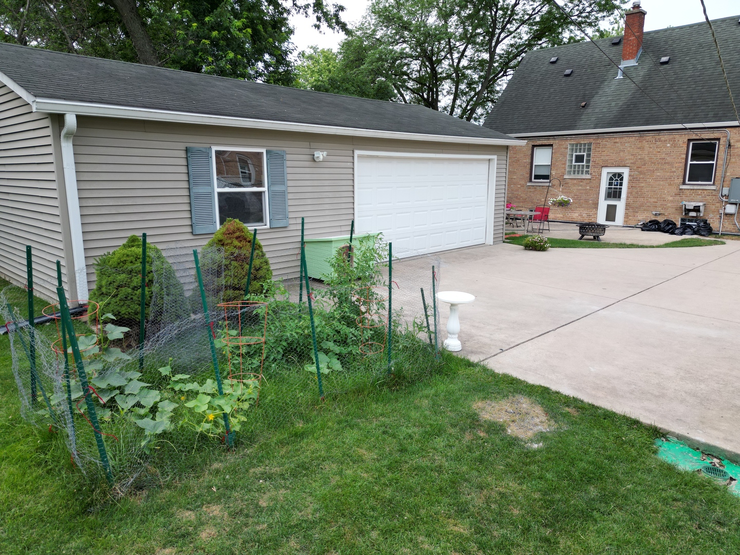 4225 HIGHLAND Avenue, Downers Grove, IL 60515