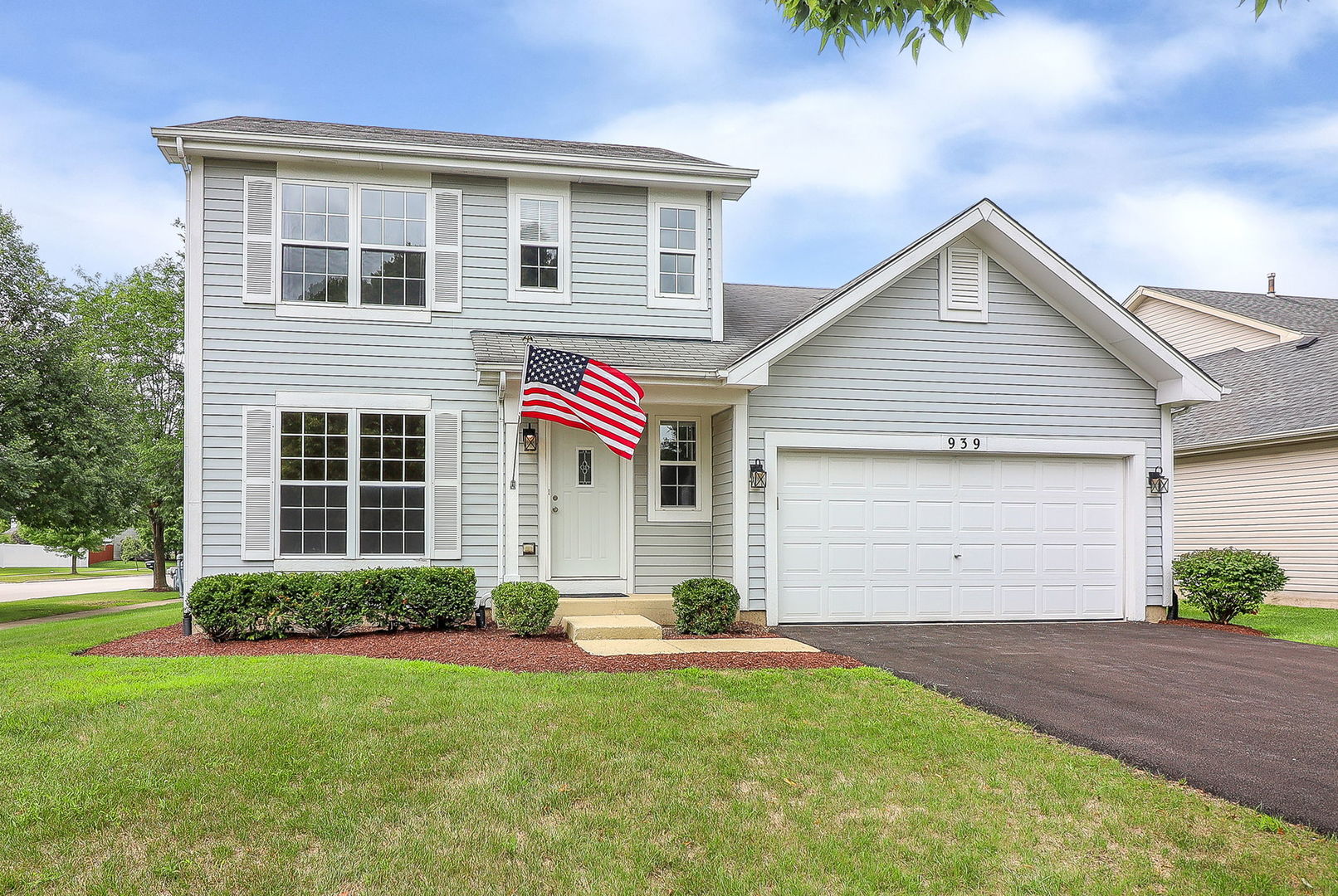 939 Lowell Lane, Naperville, IL 60540