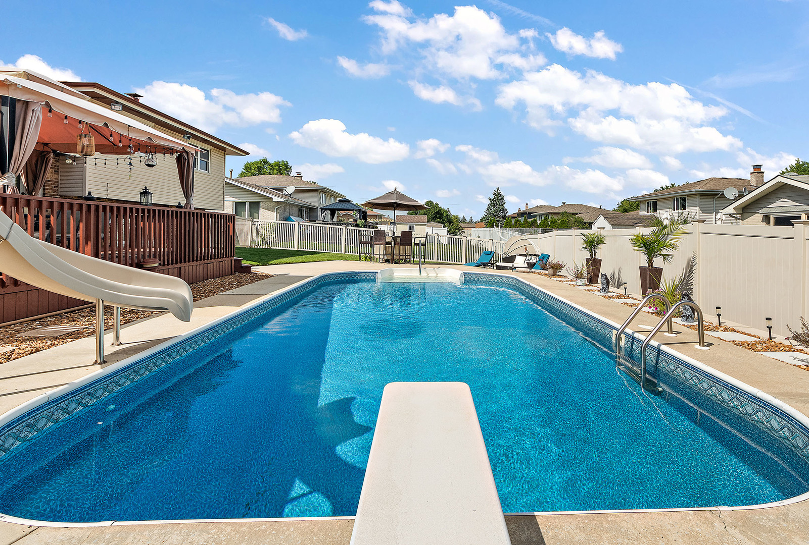 16461 84th Avenue, Tinley Park, IL 60477