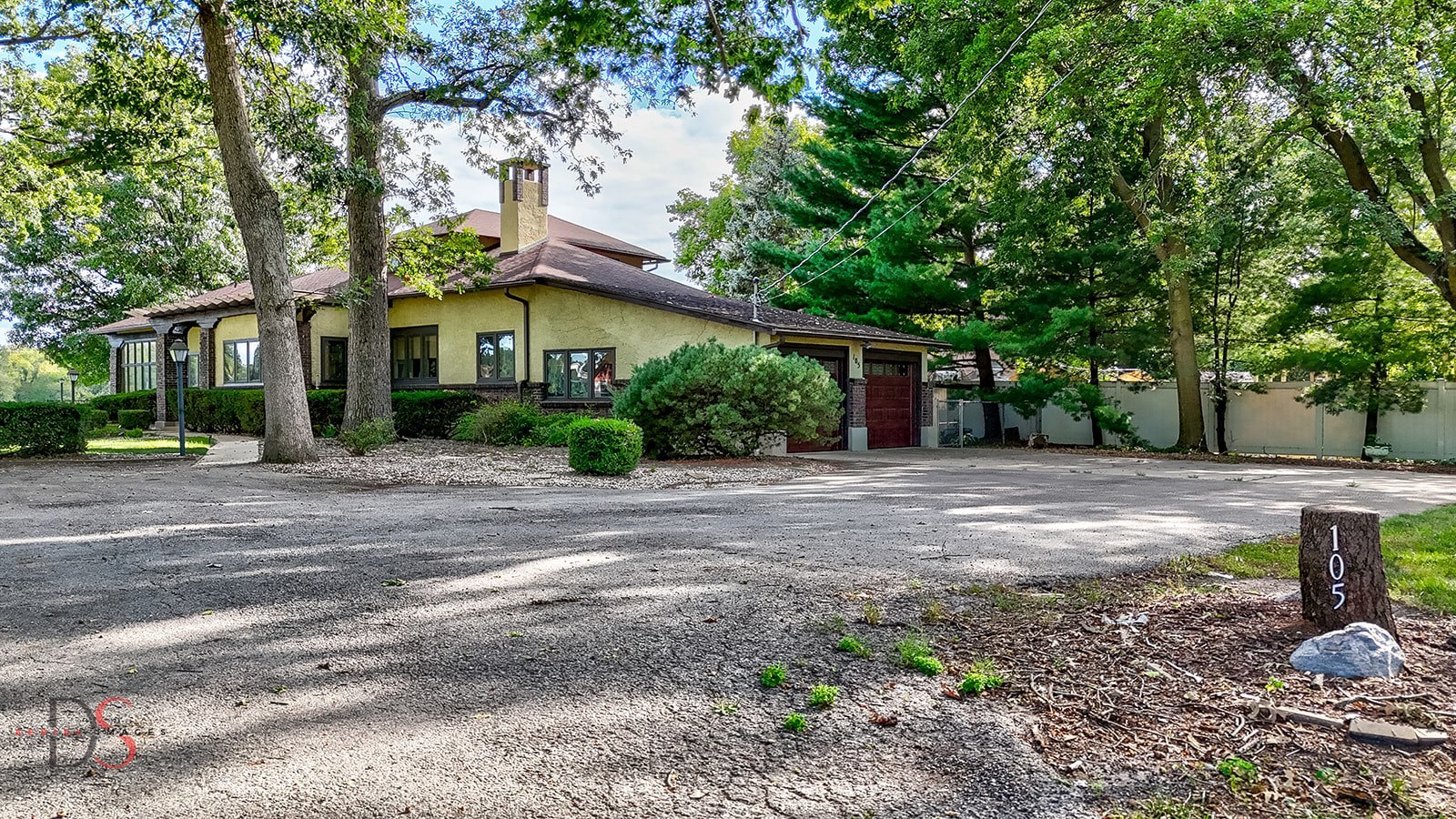 105 Leland Lane, Ottawa, IL 61350